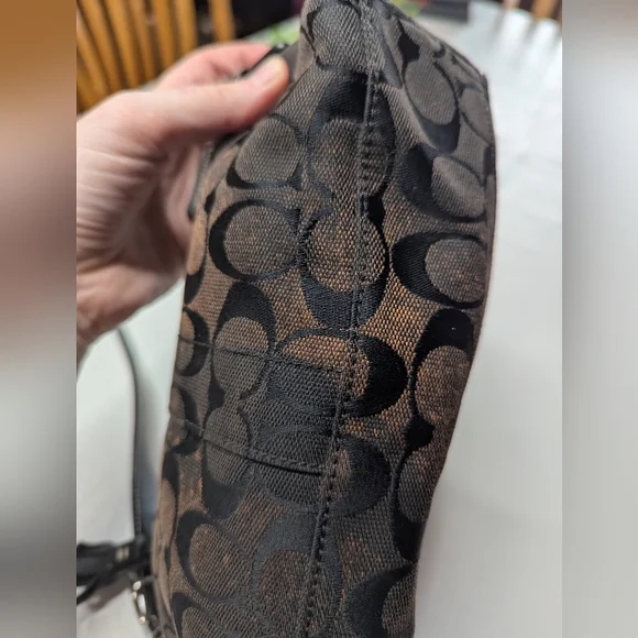 Y2K Coach Signature Fabric Black Shoulder Bag 6371 - Picture 6 of 16